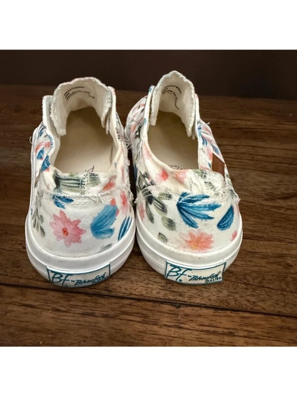 Blowfish Sneakers Size 8 - Picture 5 of 9